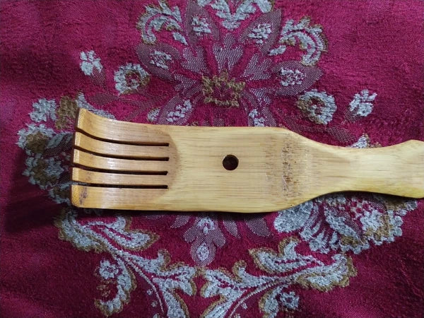 Bamboo Wooden Itch Therapeutic Relaxer Back Scratcher w/ Massage Rollers